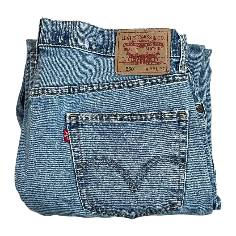 Levi's Vintage 90's 550 Relaxed Fit Jeans Mens 36x30 CLEAN!